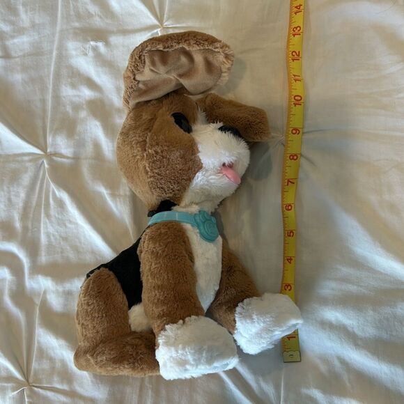FurReal Friends Chatty Charlie The Barking Beagle Interactive Toy Dog Plushie - Picture 6 of 7